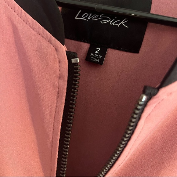 Torrid LoveSick Color Block Bomber - Stretch Woven Mauve Wash Size 2 - Picture 8 of 9